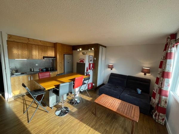 Bel appartement 6/7 personnes au pied des pistes