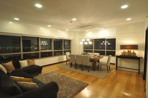 Luxury Apartment in the heart of  Makati