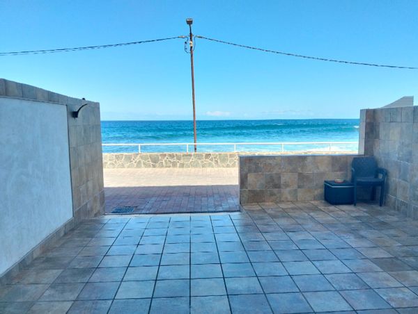 La maison de Antonio, Acoraida y Amara