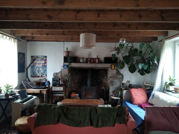 Aline's house