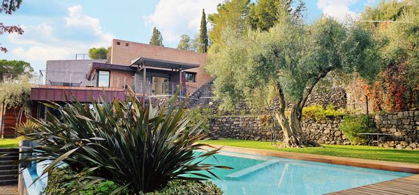 Rahal - luxury home with pool. Ragalna