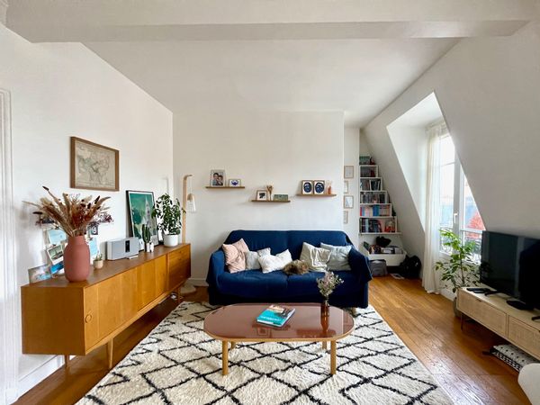 Charmant appartement hausmanien dans le plus vieux quartier de Paris