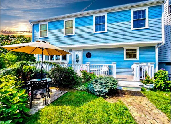 Central Provincetown Condo