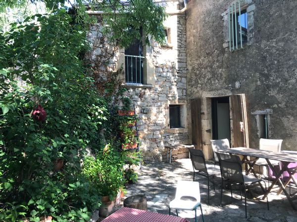 La maison de Géraldine, Simon, Laleh et Zita