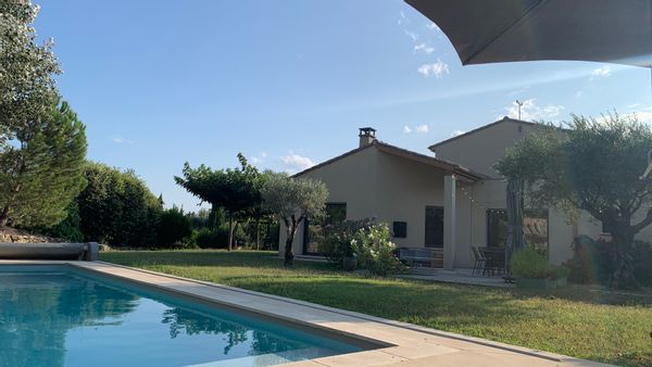 Maison climatisée avec piscine d’Adeline & Fred