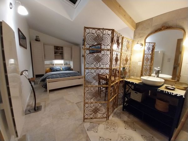 T2 indépendant au rez-de-terrasse de ma maison, située à 5 mim des portes des saints-malo.