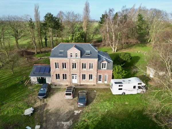 La maison de la tribu Le Moulinier-Dorléans