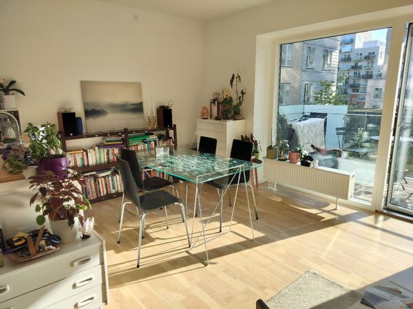 Bright 2-bedrooms apartment next to beach, 15 min Copenhagen city center