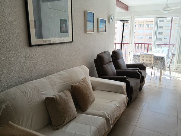 José Miguel y Blancas hus