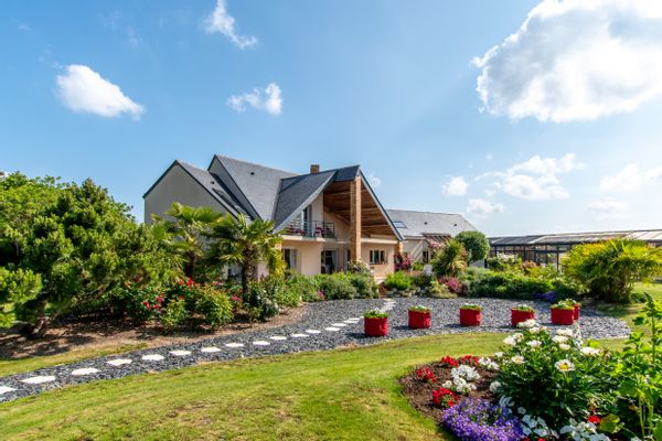 Maison d’architecte avec Piscine intérieure