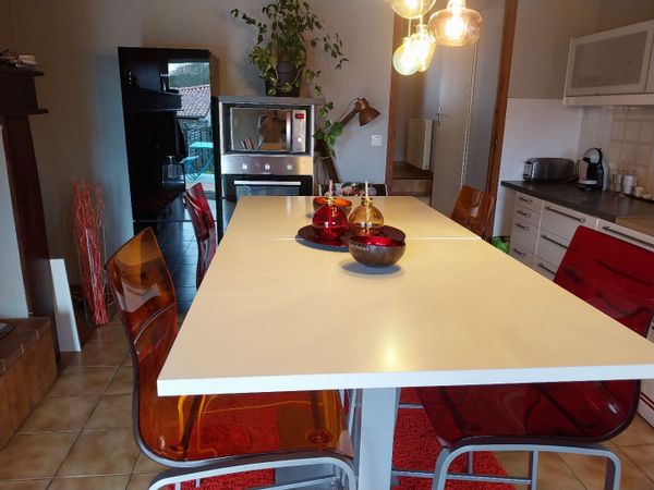 La maison à coté du lac du Laragou de Jorge et Murielle