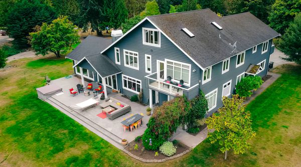 Dancing Trees - Mountain and Sound View - Sleeps 16+ dog friendly