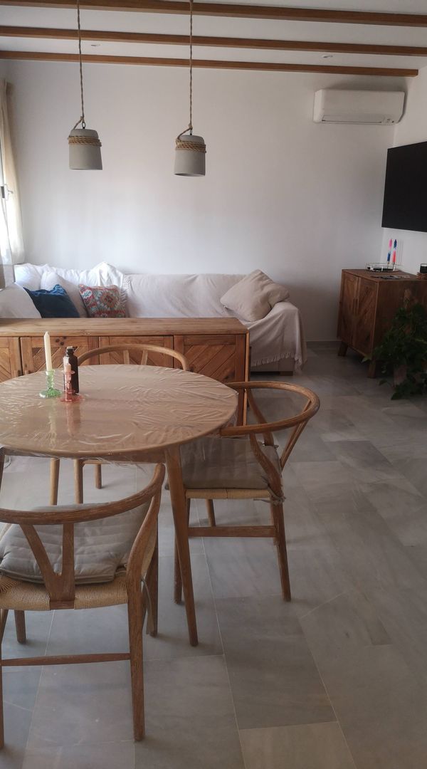 Laura's house