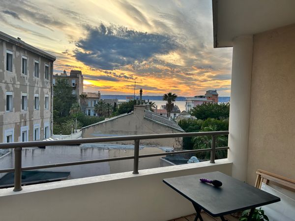 Bel appartement 4 personnes avec terrasse vue mer - 2 chambres - 5min de la plage- Vallon des Auffes