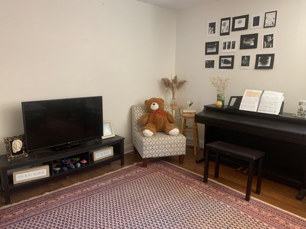 La maison de Paria and Tara