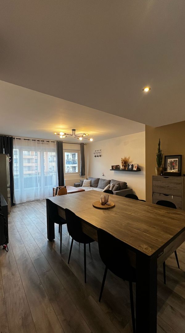 Bienvenue chez Valentin, Emeline et Adriel