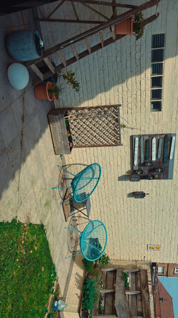 manon's house
