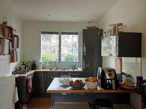 Anna's house
