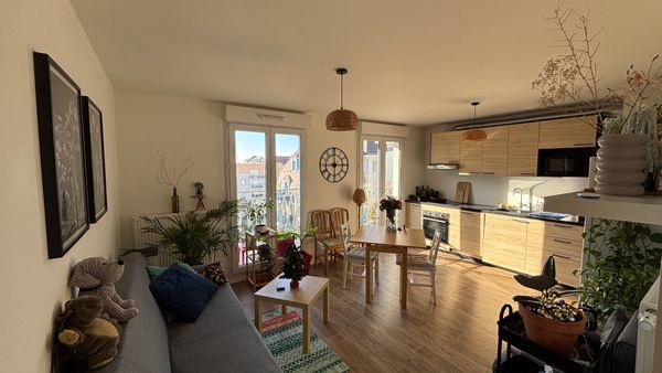 Cozy 2BR apartment near Paris