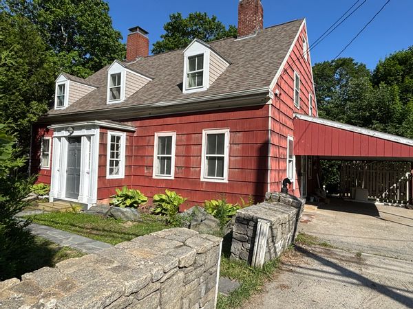 Spacious, in-town, close to Acadia