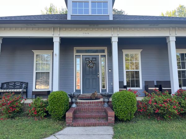 Anne's house