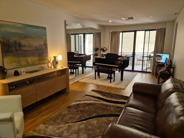 La maison de Louise and Gary