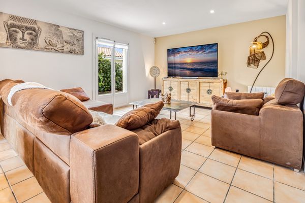 Maison 4 faces à Canet en Roussillon