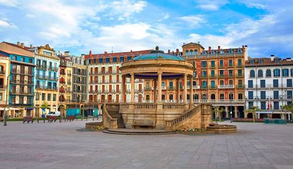 CASA ANAI-Pamplona