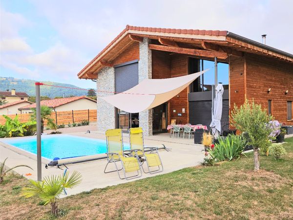 Pyrénées Ariège Maison d'architecte en bois
