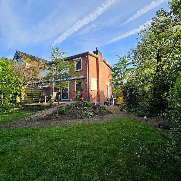 Dirk and Kayleigh's house