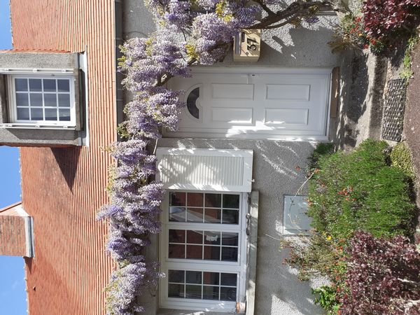 Claire's house