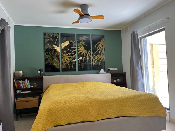 Marina view townhouse in Kalkara