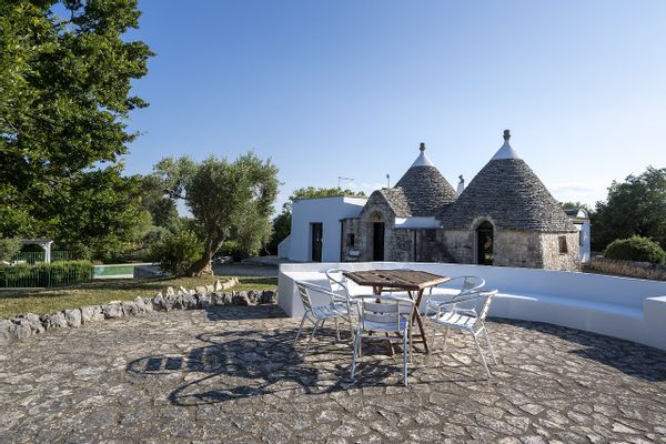 Emilio's house