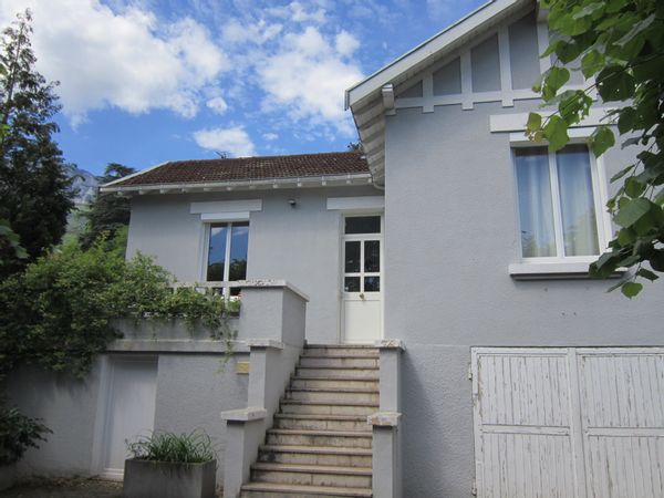 Home in Seyssinet-Pariset