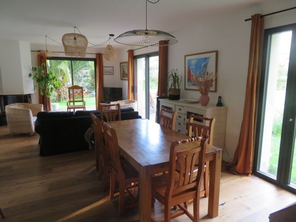 Anne's house