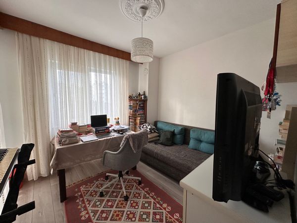 Temmuz's private room
