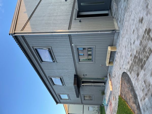 Lisa's house