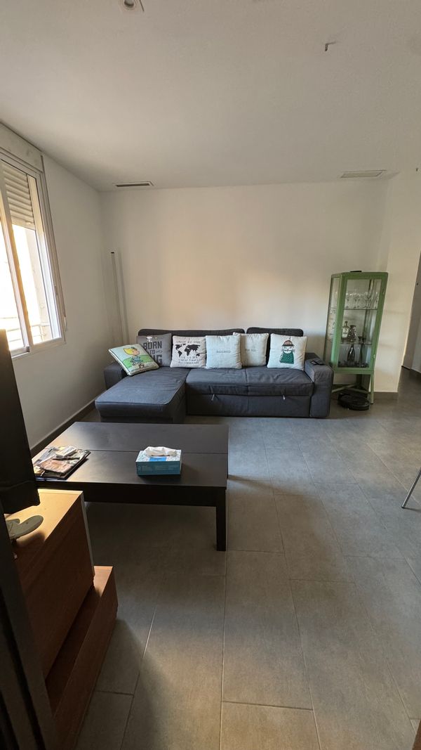 Piso céntrico con 3 dormitorios junto al rio y las torres de Serrano y los jardines del real