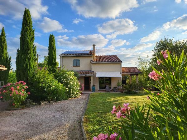 La maison de Joël et Nathalie dans le Sud Ouest de la France