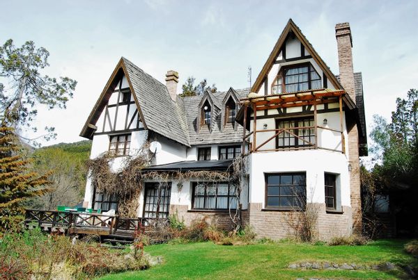 Ernesto juan's house