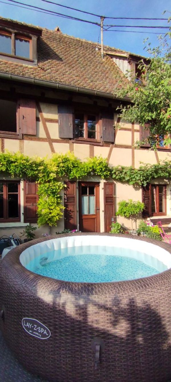 Au cœur de l'Alsace (entre Strasbourg et Colmar, proche Vosges et Forêt Noire, 30 min d'Europa-Park)