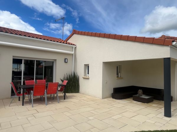 Home in Saint-Léger-Sous-Cholet