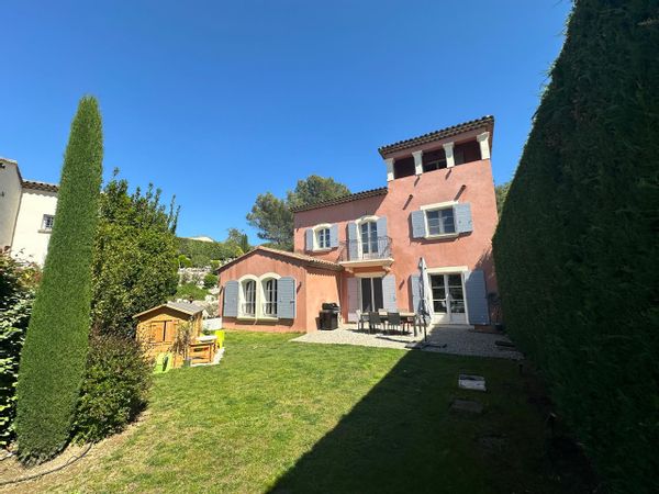 Matthieu and Marie's house