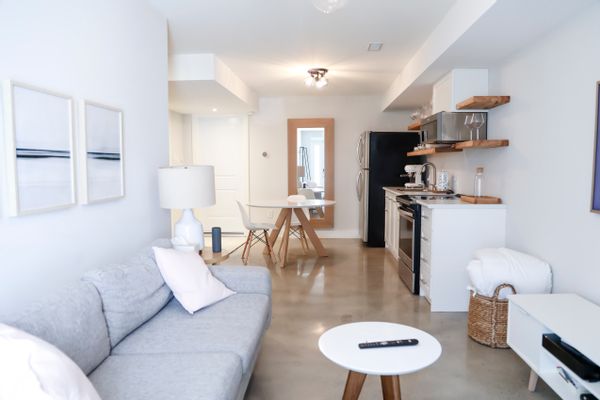 Newly- built suite with heated floors, all-new, quality and modern amenities