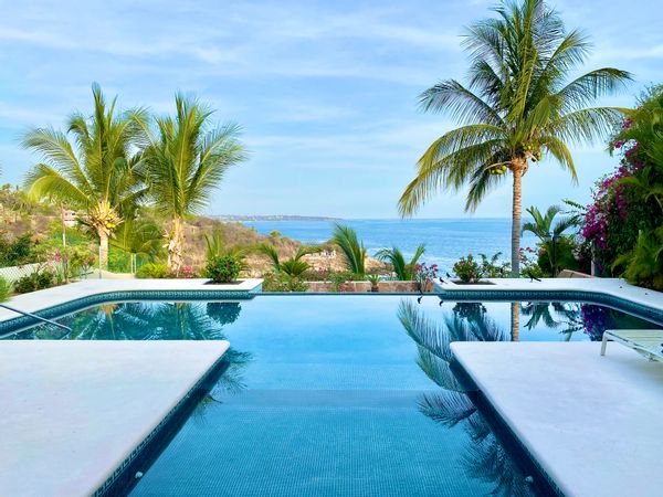Stunning views house in Puerto Escondido