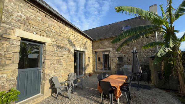 Notre maison ressourçant - Pierre & bois