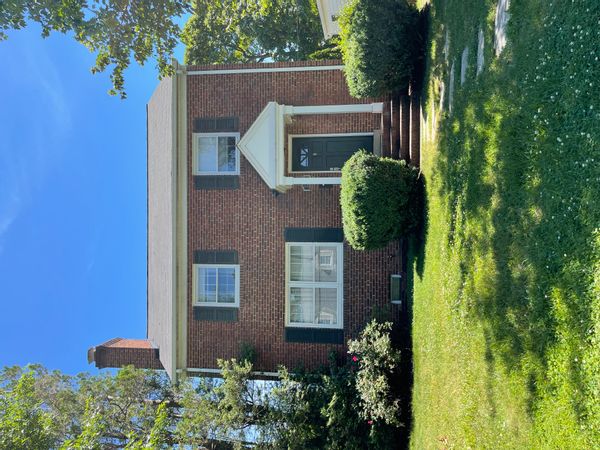 DC area single-family home in a quiet, convenient neighborhood