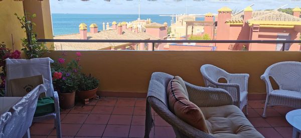 Ana Pilar's house