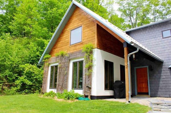 Beautiful modern country house in rural Central Vermont
