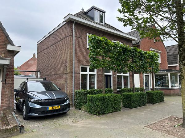 Anne & Dim's house